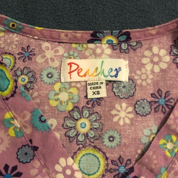 Scrub top - Picture 2 of 2